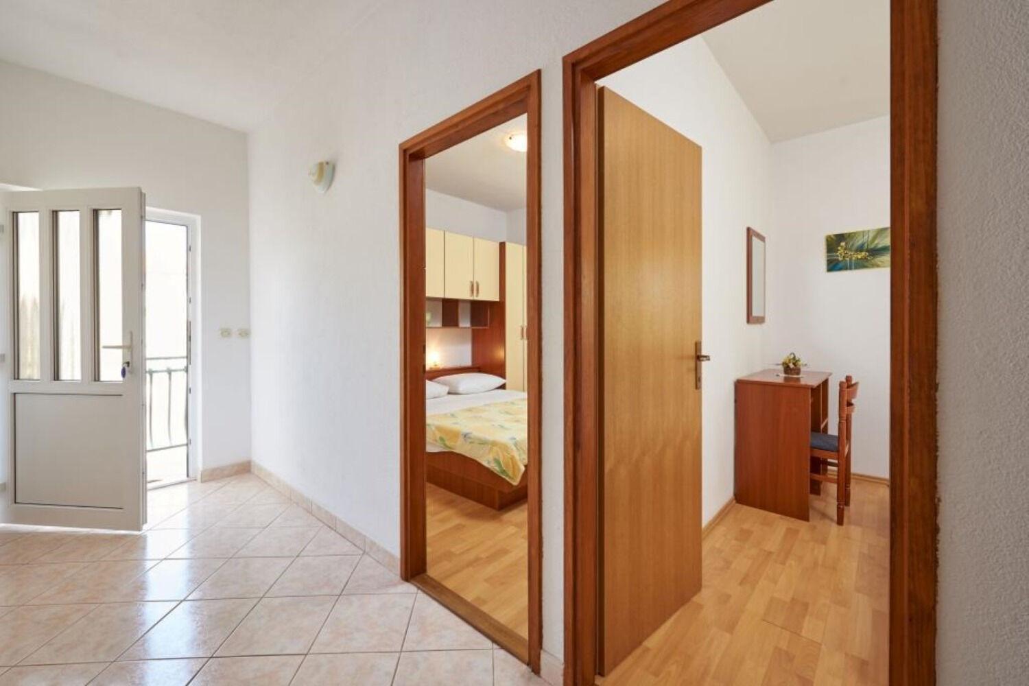 Apartments Mare - 30 M From Pebble Beach Seget Vranjica Exterior photo