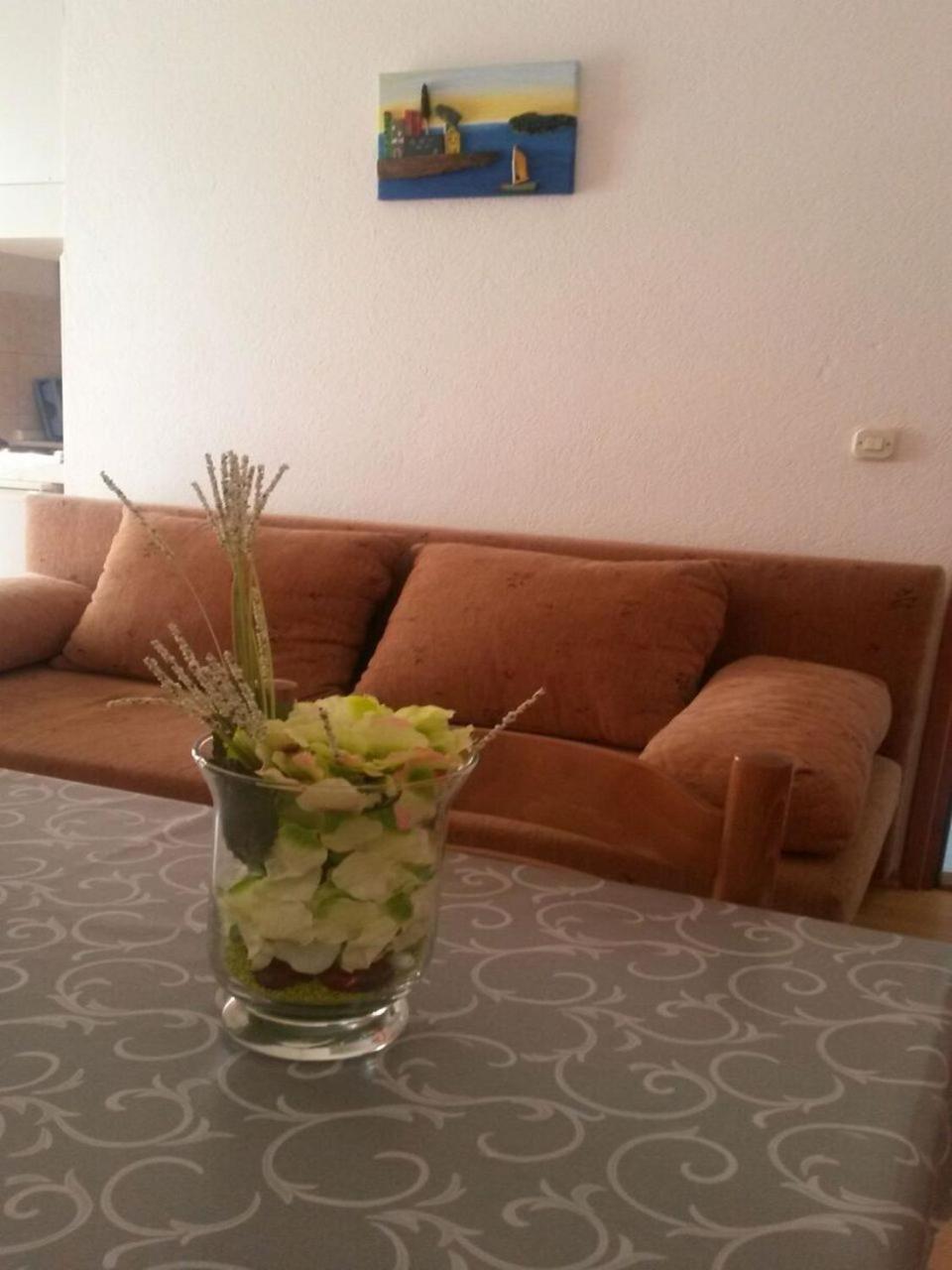 Apartments Mare - 30 M From Pebble Beach Seget Vranjica Exterior photo