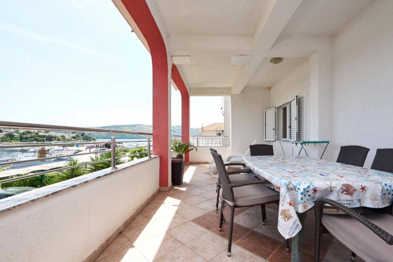 Apartments Mare - 30 M From Pebble Beach Seget Vranjica Exterior photo